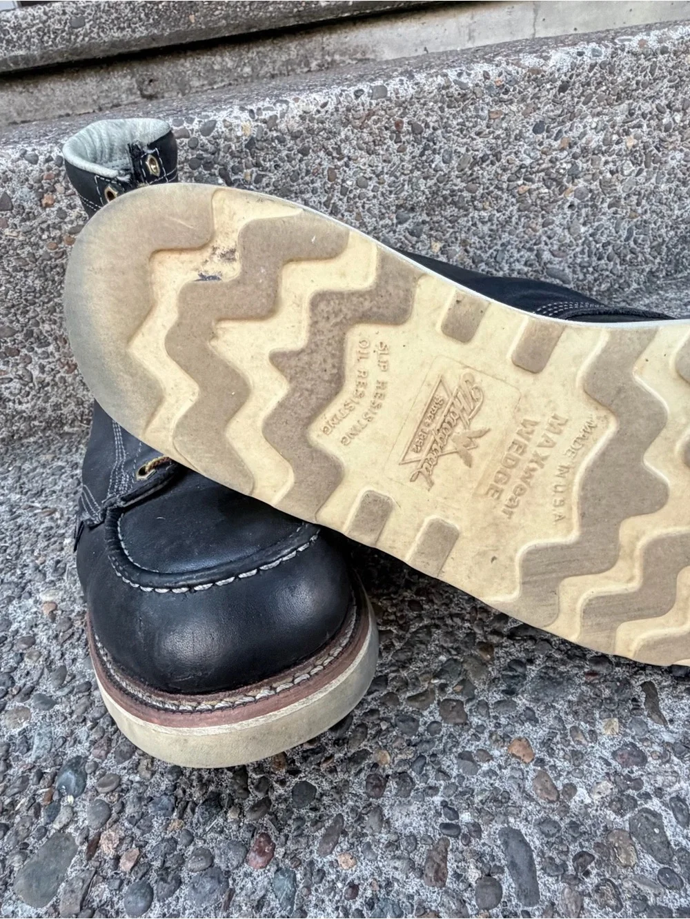 Classic Black Thorogood Moc Toe Men's steel Toe Work Boots